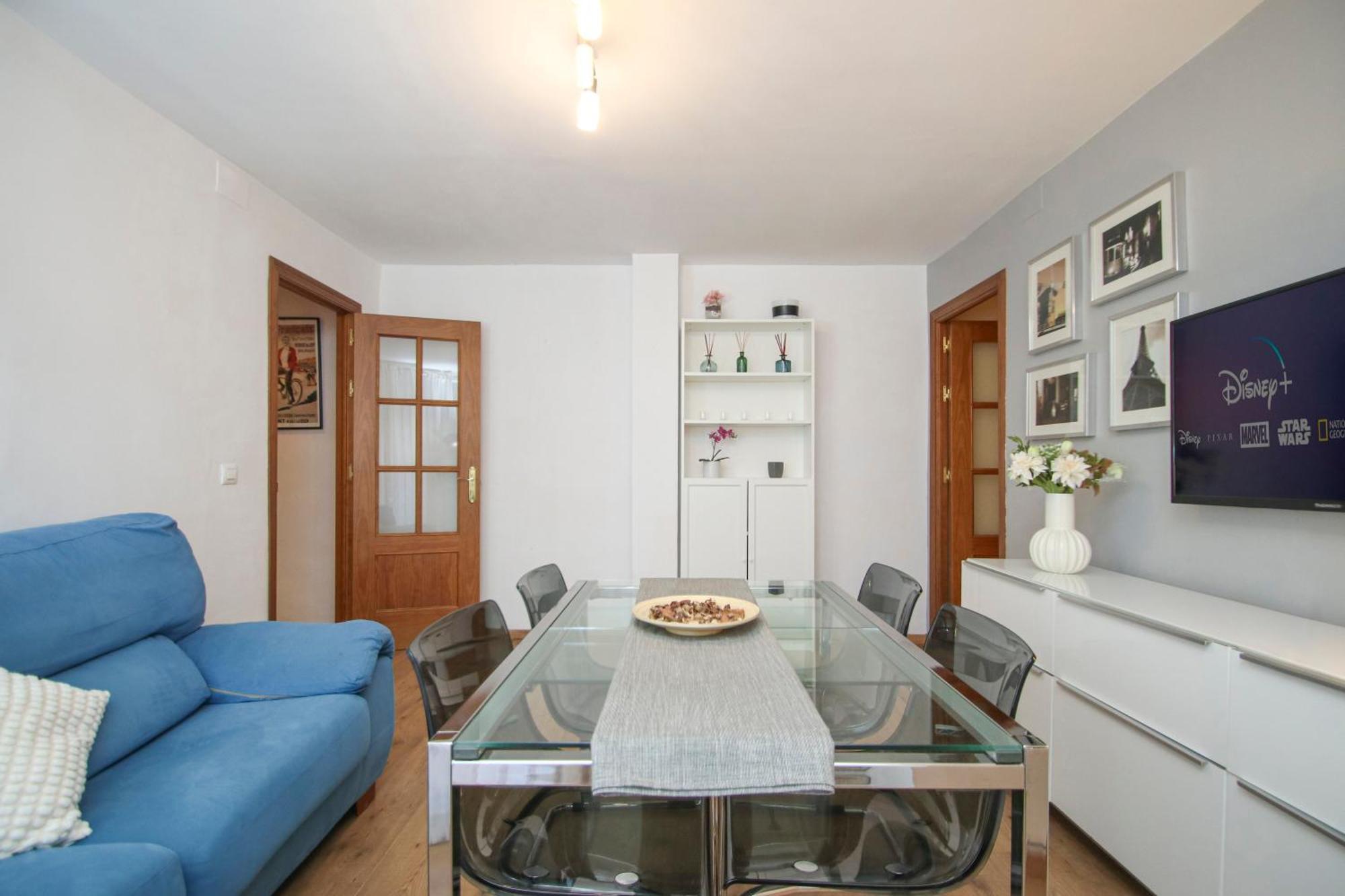 Spacious 2 Bedroom Apt In The Heart Of Triana セビリア エクステリア 写真